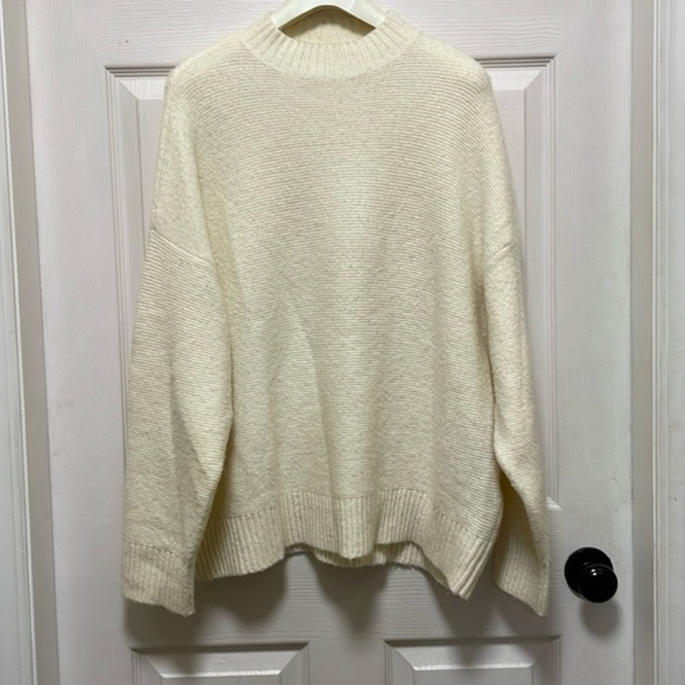 OAK + FORT Oversized Crew Neck V-Back Long Sleeve Cream Sweater Size XS